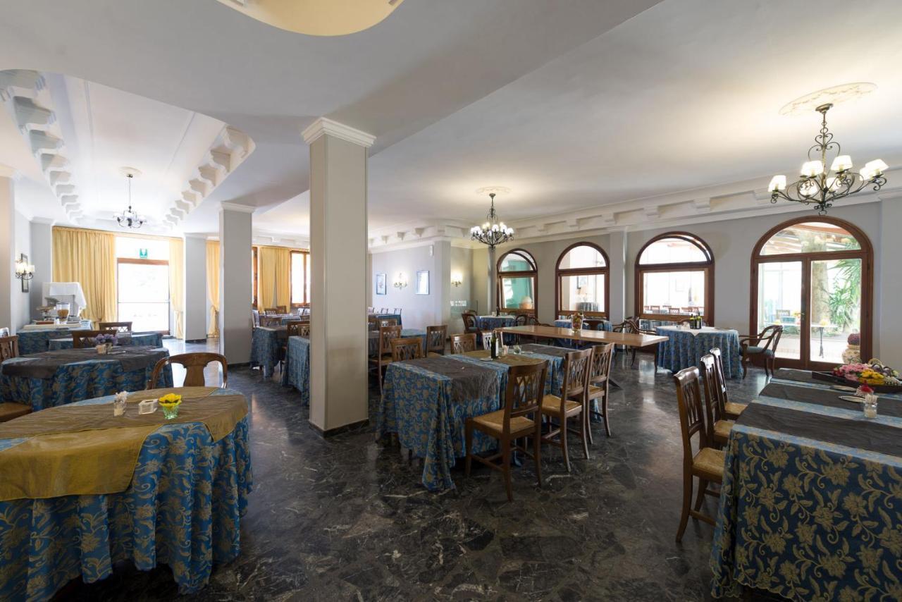 Hotel Corallo Montecatini Terme Exteriör bild